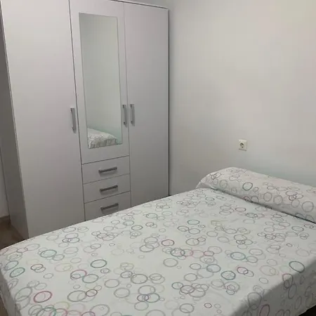 Habitacion Individual 홈스테이 *